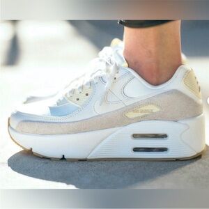 Nike Air Max 90 LV8 sail